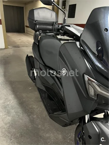 Yamaha NMAX - Vista 3