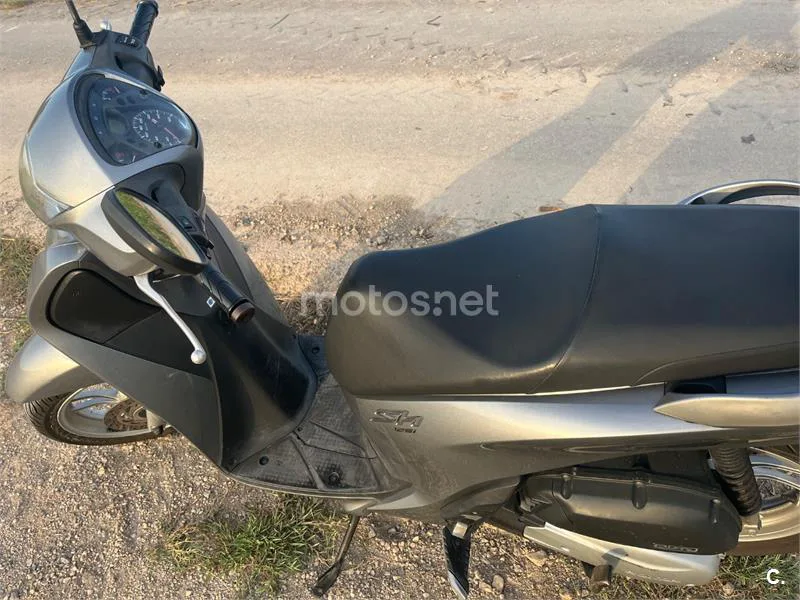 Honda SH125i - Vista 4