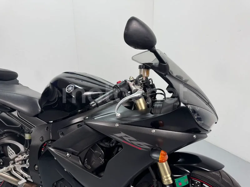 Yamaha YZF-R6 - Vista 16
