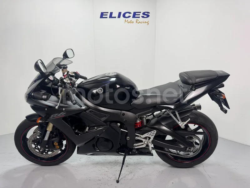 Yamaha YZF-R6 - Vista 3