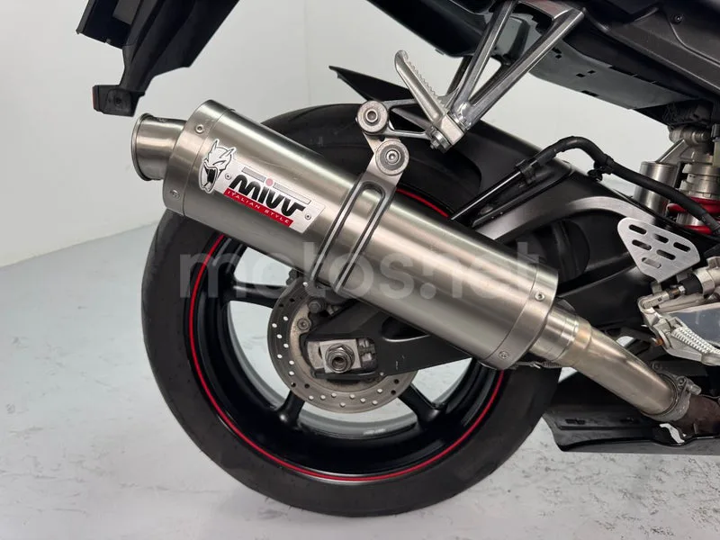 Yamaha YZF-R6 - Vista 21