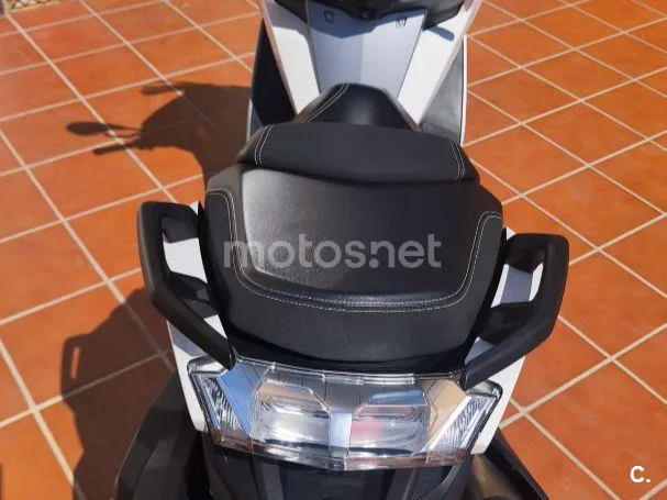 BMW C 400 GT - Vista 7