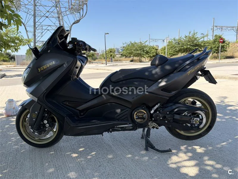 Yamaha TMAX 530 - Vista 3