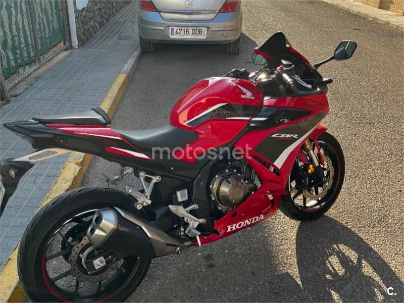 Honda CBR500R - Vista 3
