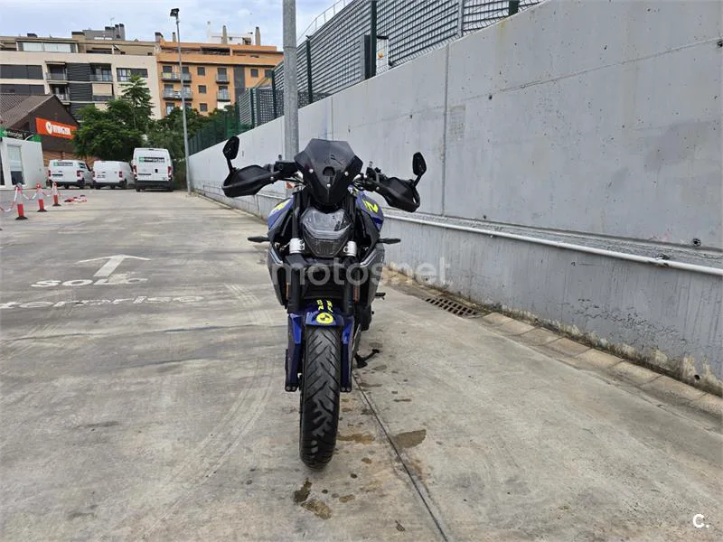 BMW F 900 R - Vista 4