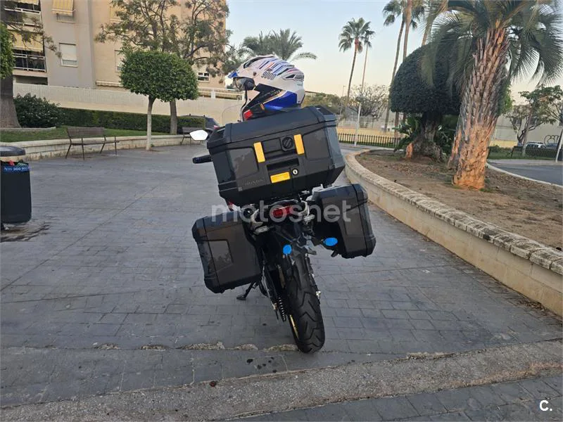 Honda CRF1100L Africa Twin - Vista 7