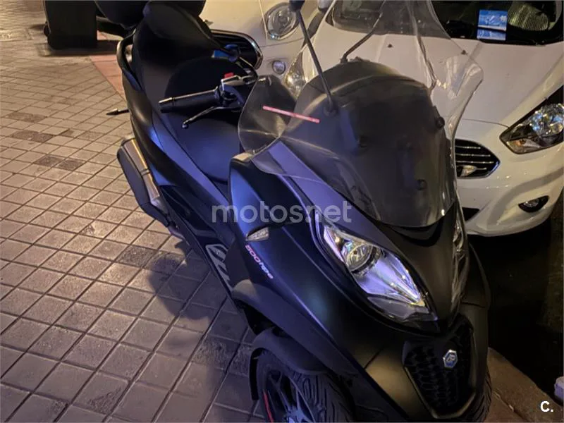 Piaggio MP3 - Vista 5
