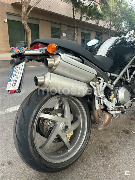 Ducati Monster S4R - Vista 4