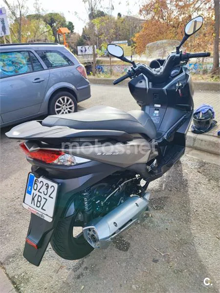 Kawasaki J125 - Vista 4