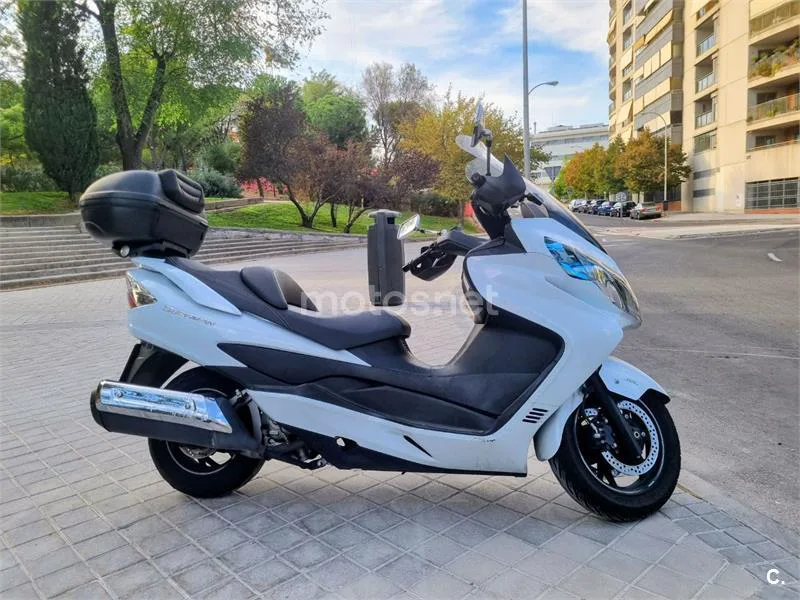 Suzuki Burgman 400 2290 € 2016 Madrid - 1
