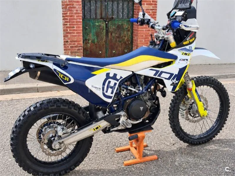 Husqvarna 701 Enduro - Vista 3