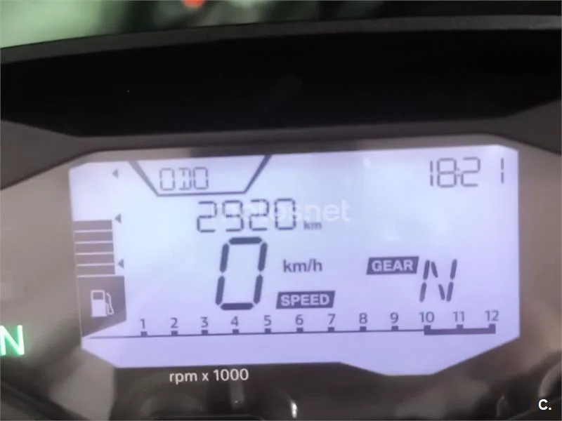 BMW G 310 R - Vista 4