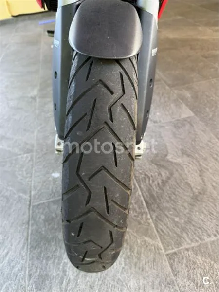 Ducati Multistrada V2 - Vista 3