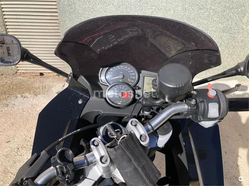 BMW F 800 ST 4000 € 2011 Madrid - 1