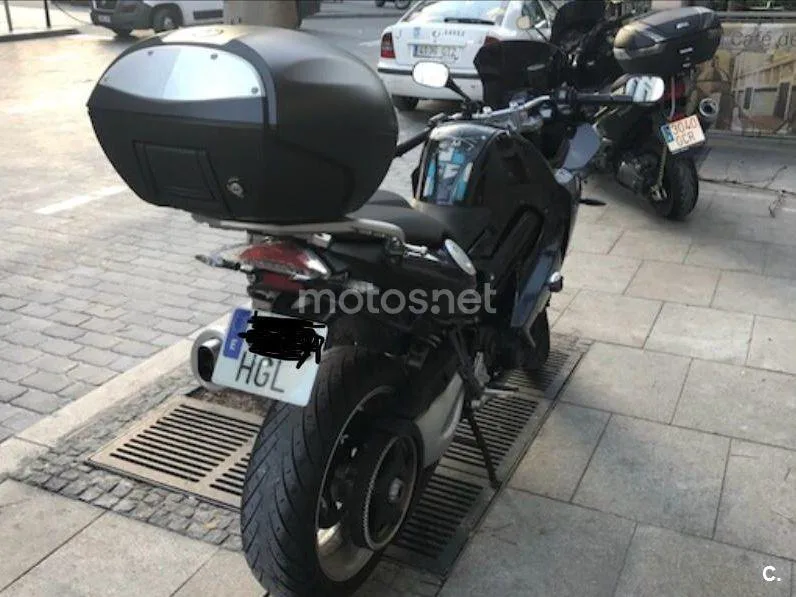 BMW F 800 ST - Vista 3