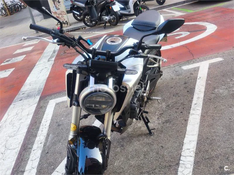 Honda CB125R 2700 € 2019 Barcelona - 1