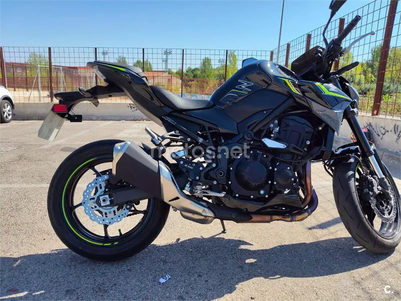 Kawasaki Z900 - Vista 7