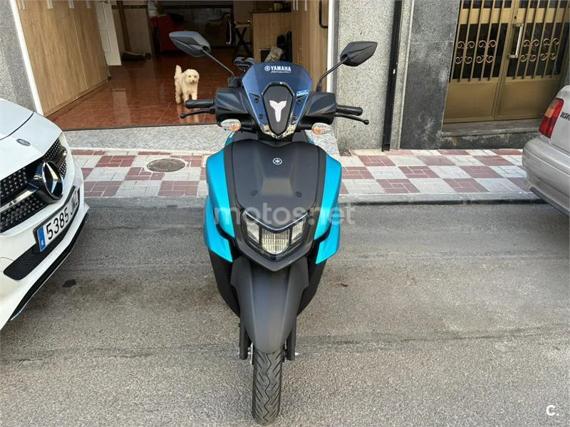 Yamaha RayZR 125 - Vista 3