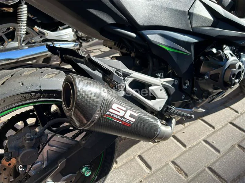 Kawasaki Z800 - Vista 7