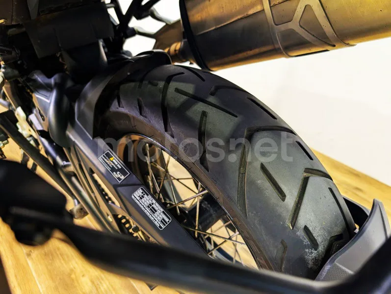 Benelli TRK 502 - Vista 10