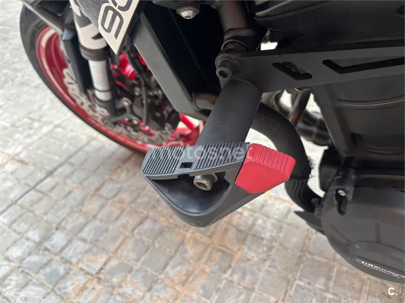 Kawasaki Z900 - Vista 5