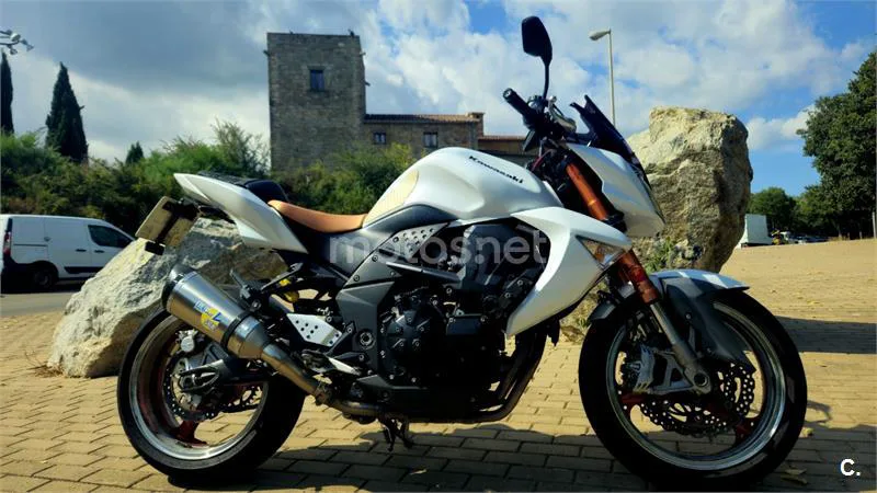 Kawasaki Z1000 - Vista 3