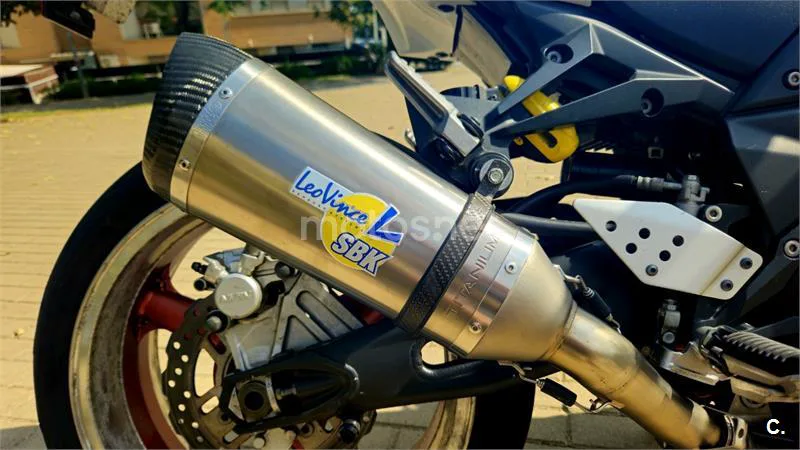 Kawasaki Z1000 - Vista 8