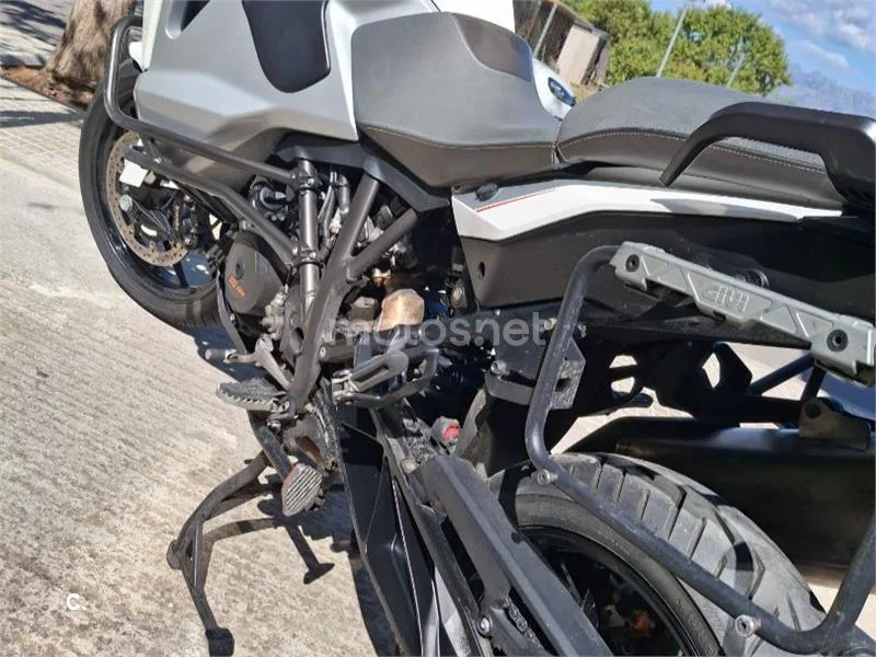 KTM 1290 Super Adventure - Vista 4