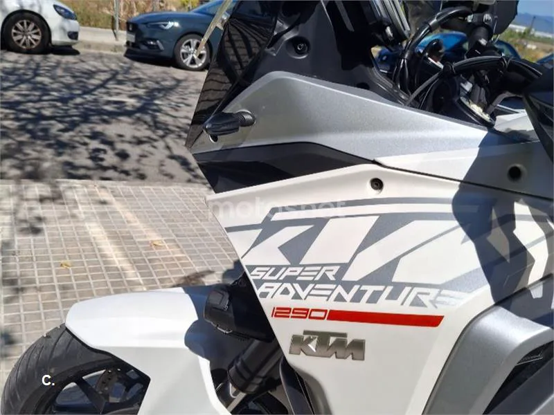 KTM 1290 Super Adventure - Vista 6