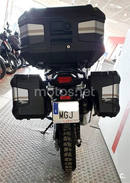 Honda CRF1100L Africa Twin - Vista 6