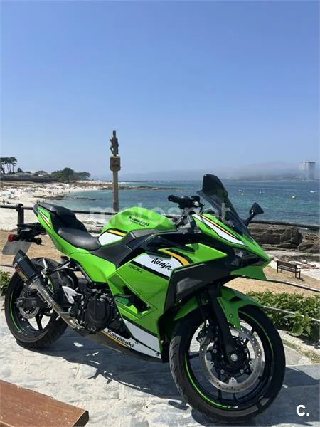 Kawasaki Ninja 500 - Vista 3