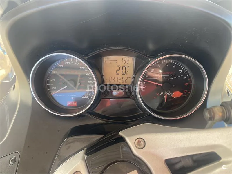 Aprilia SRV 850 2000 € 2012 Valencia - 2