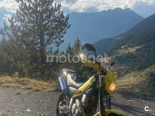 Yamaha Tricker - Vista 5