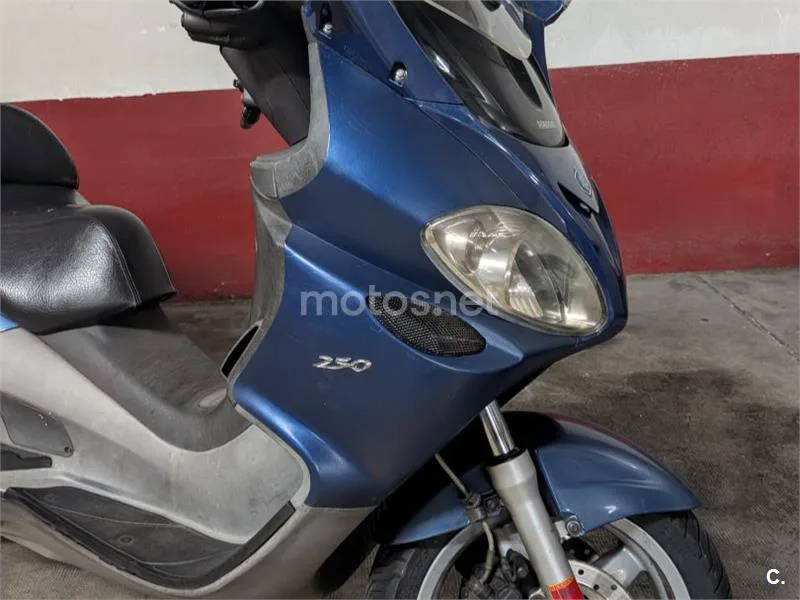 Piaggio X9 250 - Vista 6
