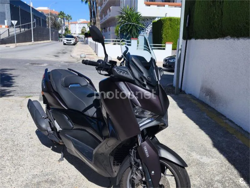 Yamaha XMAX 125 - Vista 3
