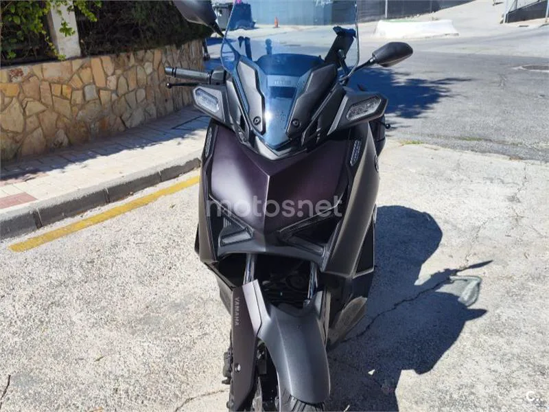 Yamaha XMAX 125 - Vista 4