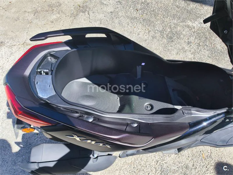 Yamaha XMAX 125 - Vista 7