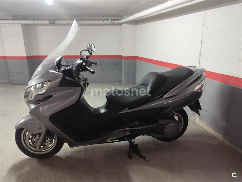 Suzuki Burgman 400 - Vista 3