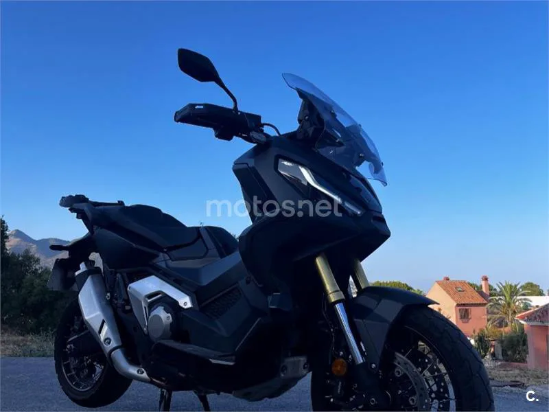 Honda X-ADV - Vista 5