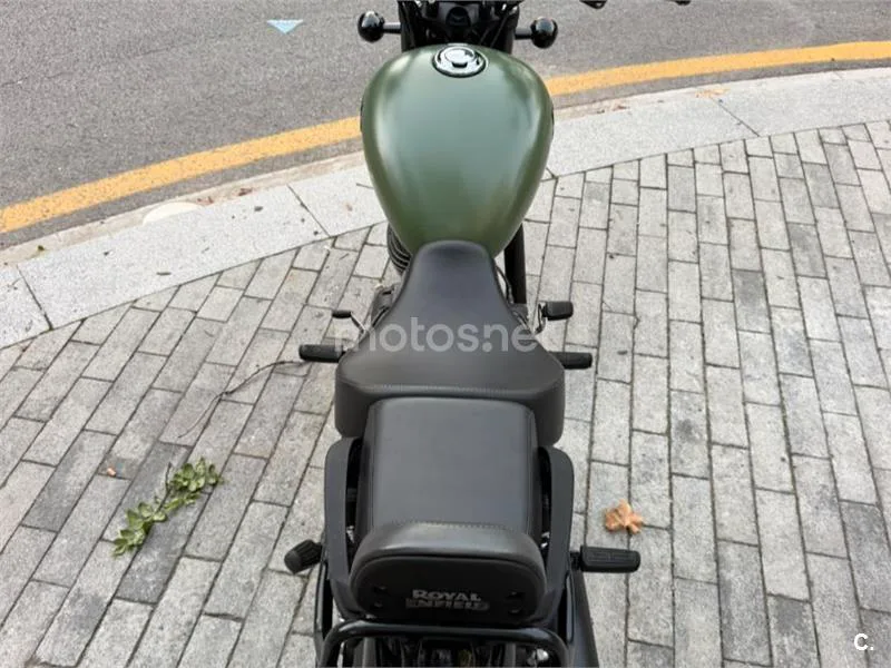 Royal Enfield Meteor 350 - Vista 3