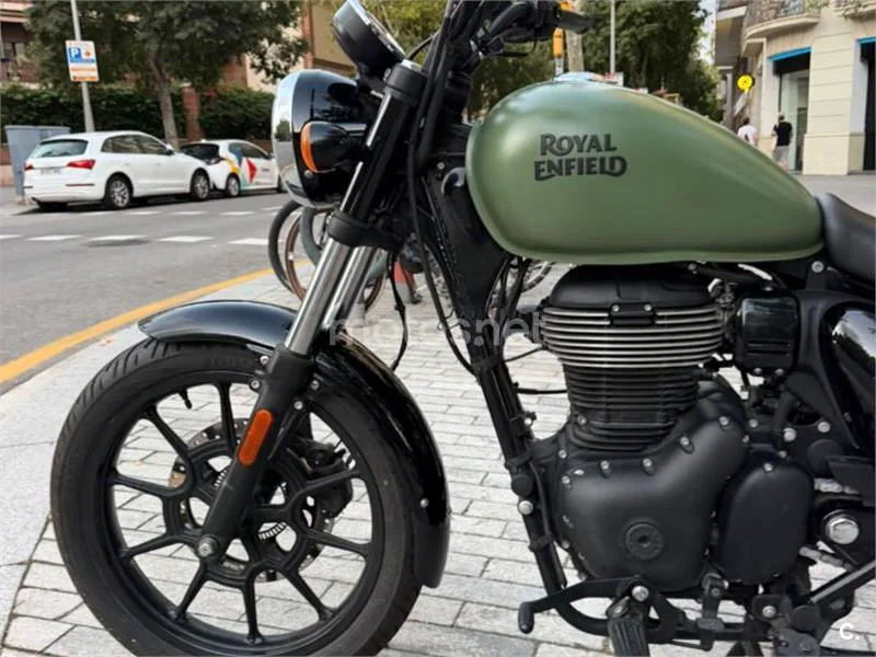 Royal Enfield Meteor 350 - Vista 7