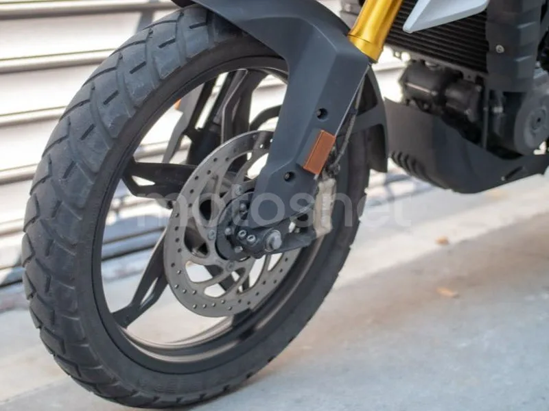 BMW G 310 GS - Vista 16