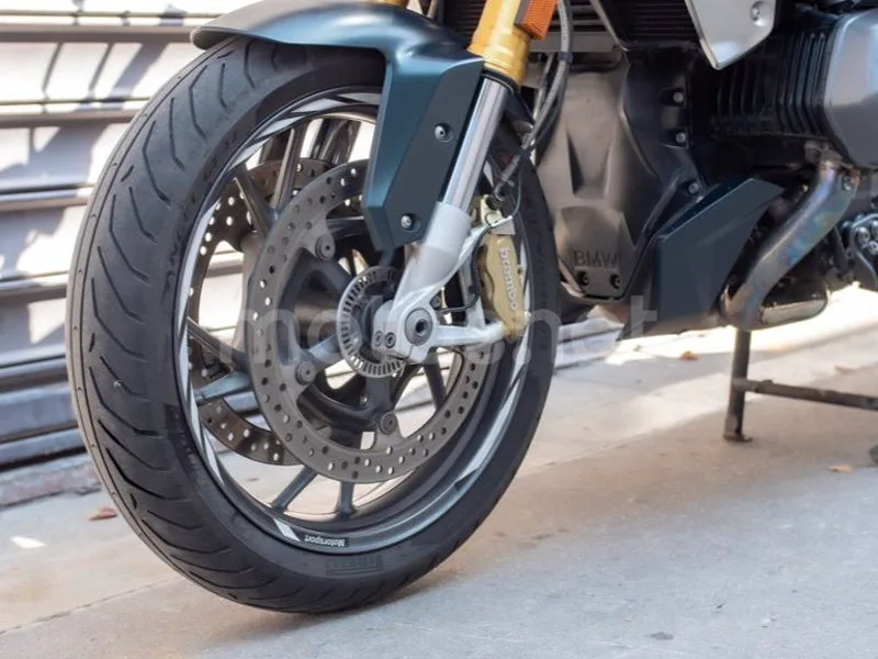 BMW R 1250 R - Vista 15