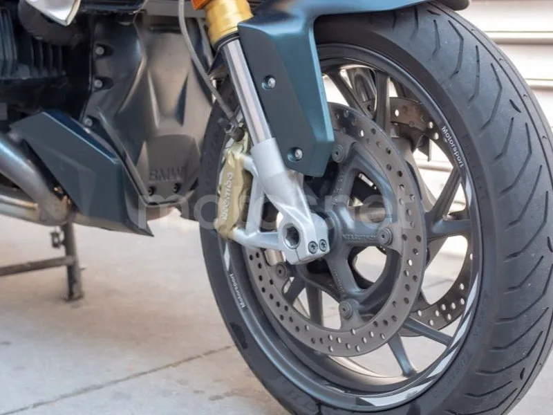 BMW R 1250 R - Vista 3