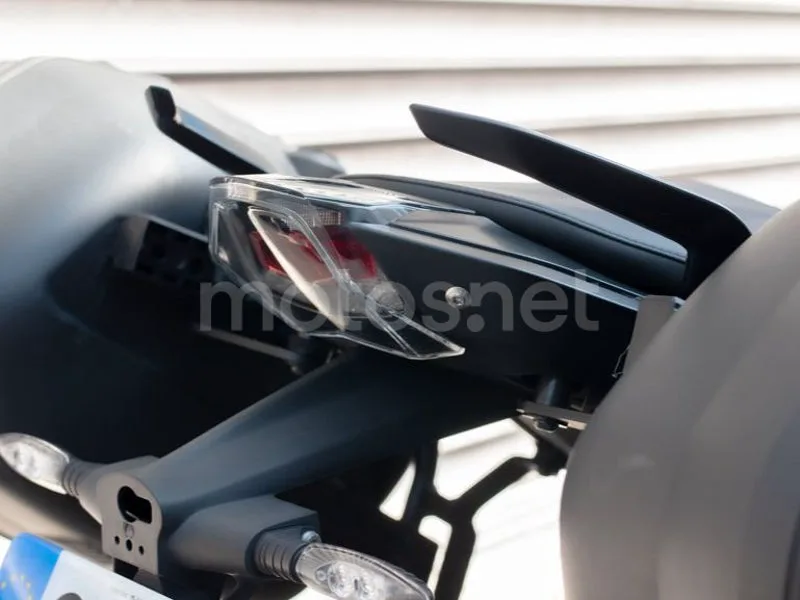 BMW R 1250 R - Vista 7