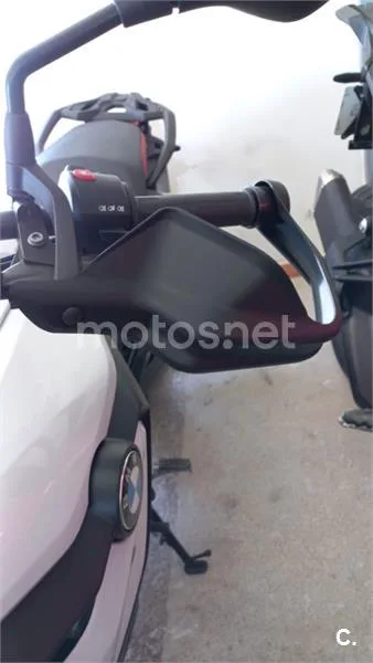 BMW F 750 GS - Vista 5