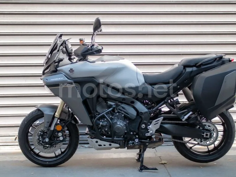 Yamaha Tracer 9 - Vista 17