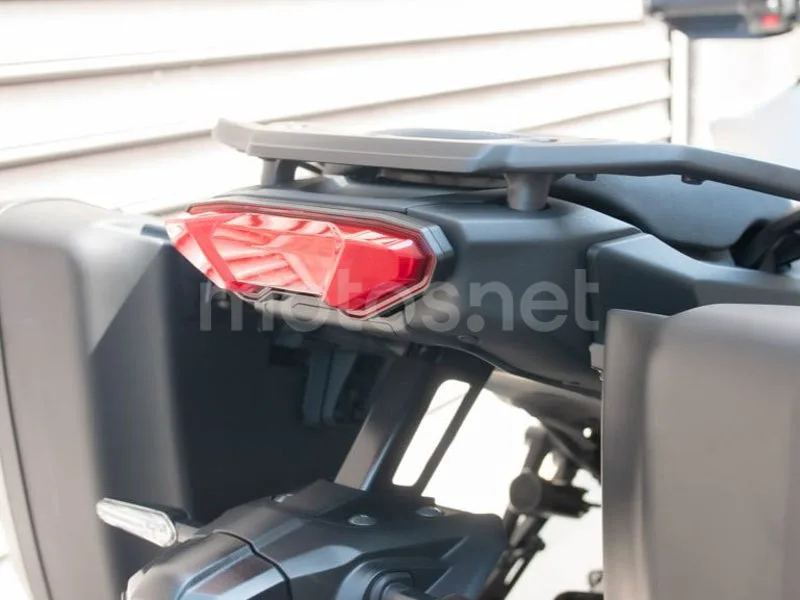 Yamaha Tracer 9 - Vista 8