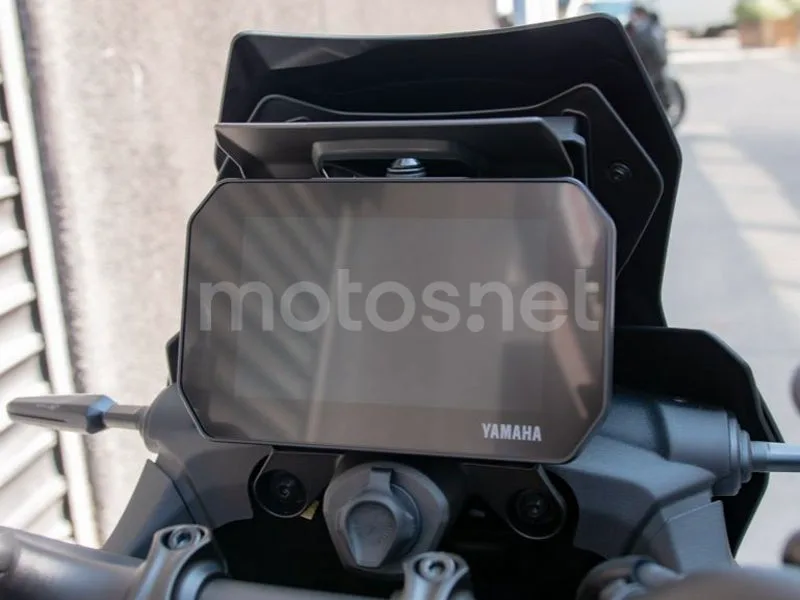 Yamaha Tracer 9 - Vista 10