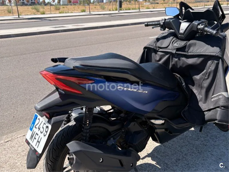 Honda Forza 125 - Vista 5